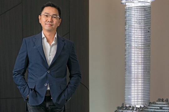Towering success: Nhan Vo