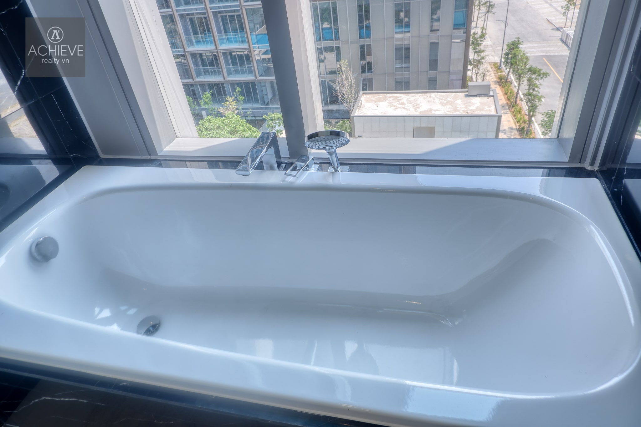 Cho thuê căn hộ Empire City tháp Tilia Residences 3 phòng ngủ nội thất cơ bản 126.27 m2 T2D.0x.03 EC056