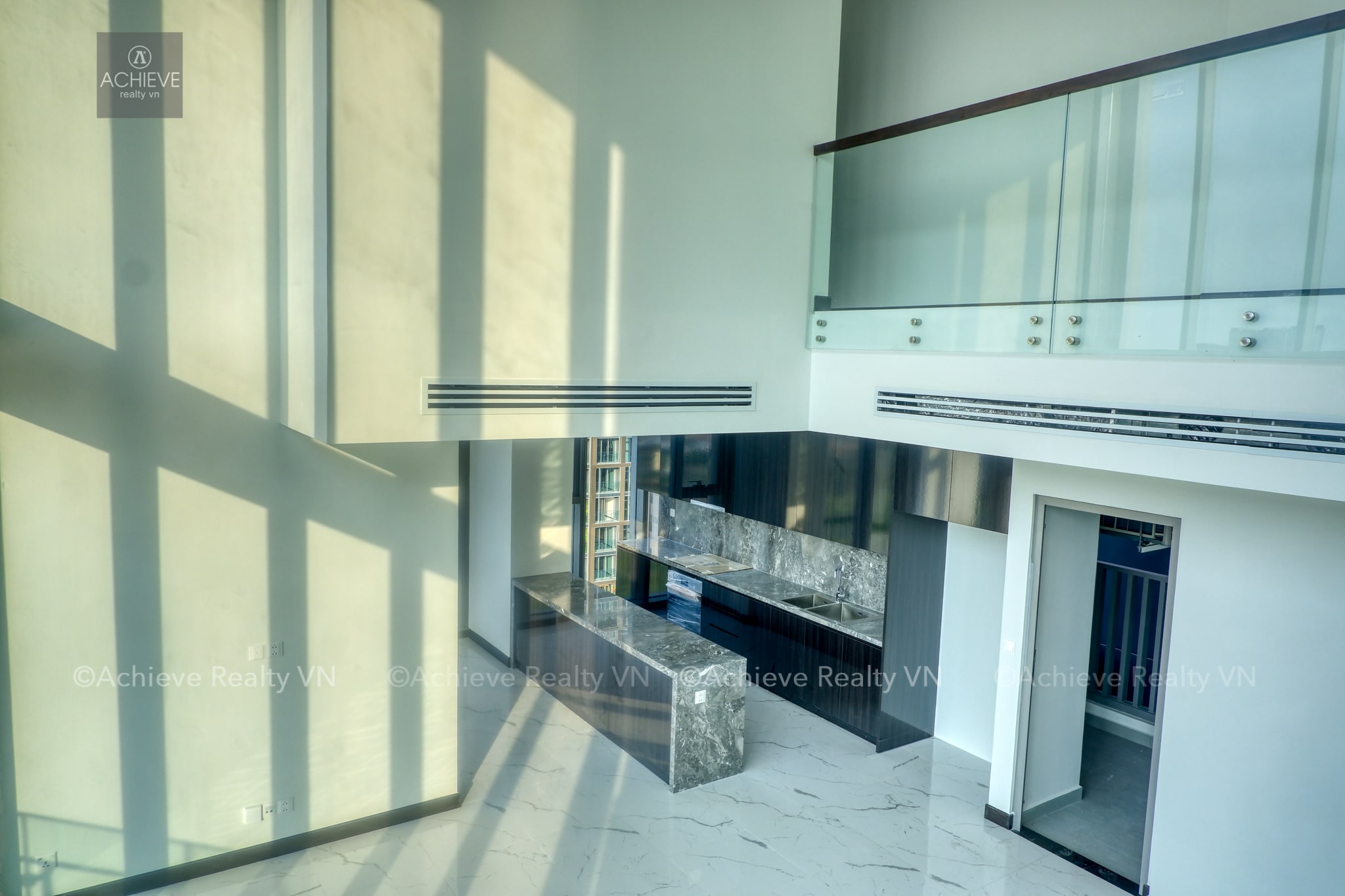 Bán Duplex 4 Phòng Ngủ Tilia tầng cao 203m2 | Empire City | sông Quận 1| T2C.2X.02