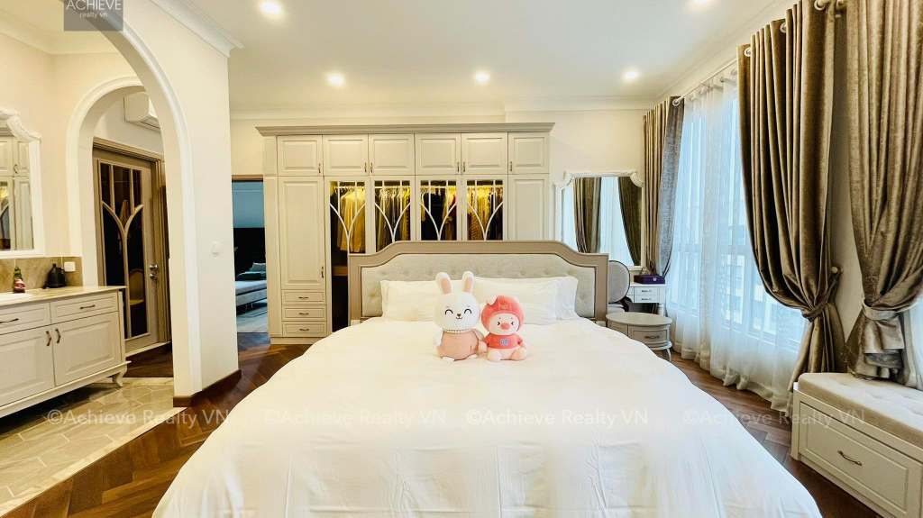 Bán Penthouse Masteri An Phú đầy đủ nội thất hiện đại 210m2 