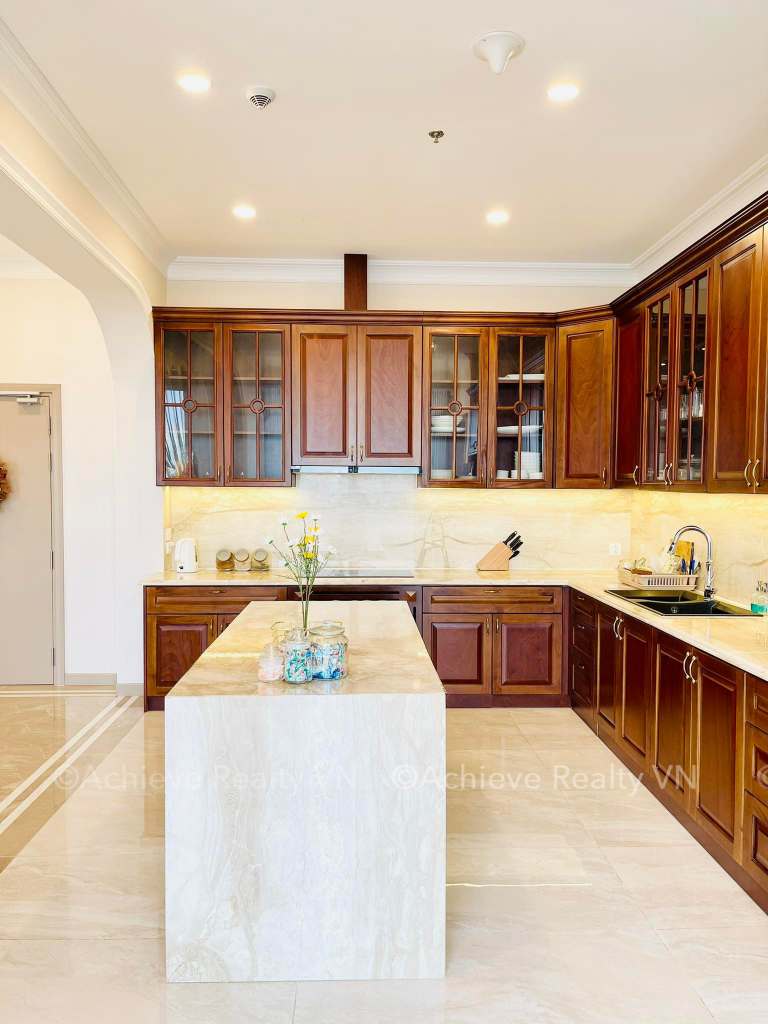 Bán Penthouse Masteri An Phú đầy đủ nội thất hiện đại 210m2 