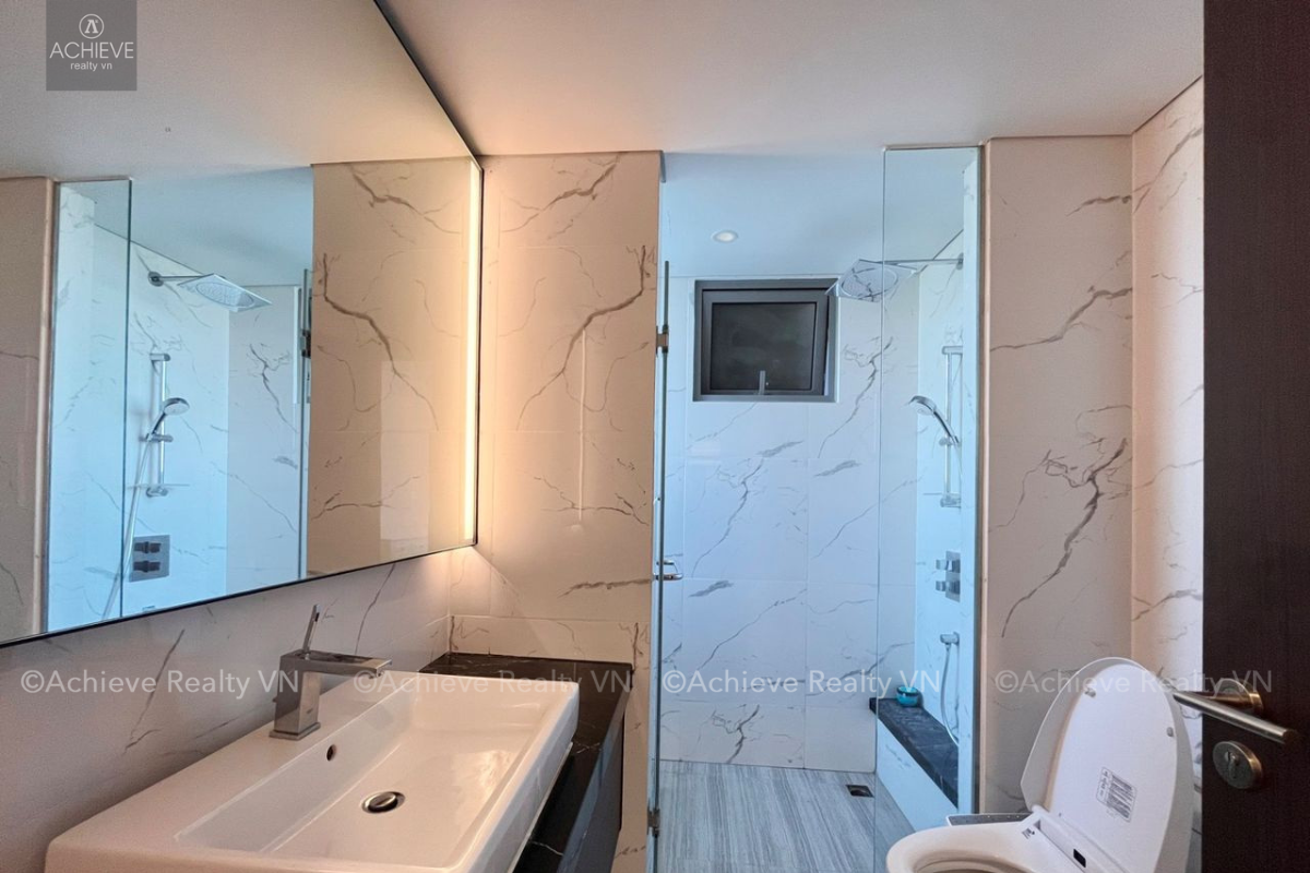 For Rent: 2-Bedroom Apartment at Linden Residences | Empire City | 92sqm | Fully furnished |Fees included