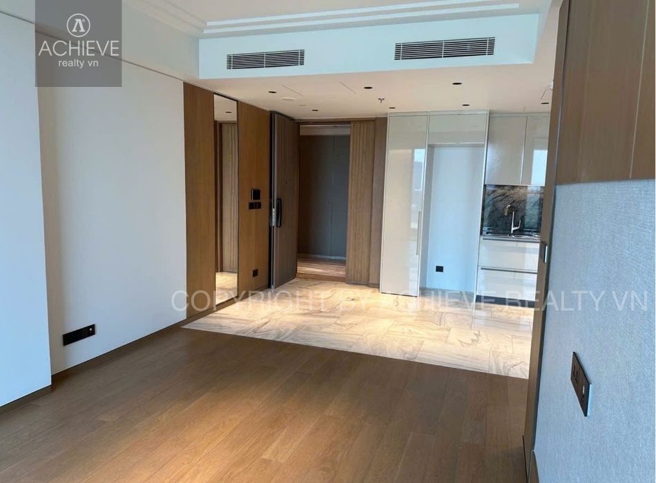 For Sale: 1 Bedroom Apartment  Grand Marina Saigon | SEA Tower | Basic Furniture | JW Marriott | Q648270