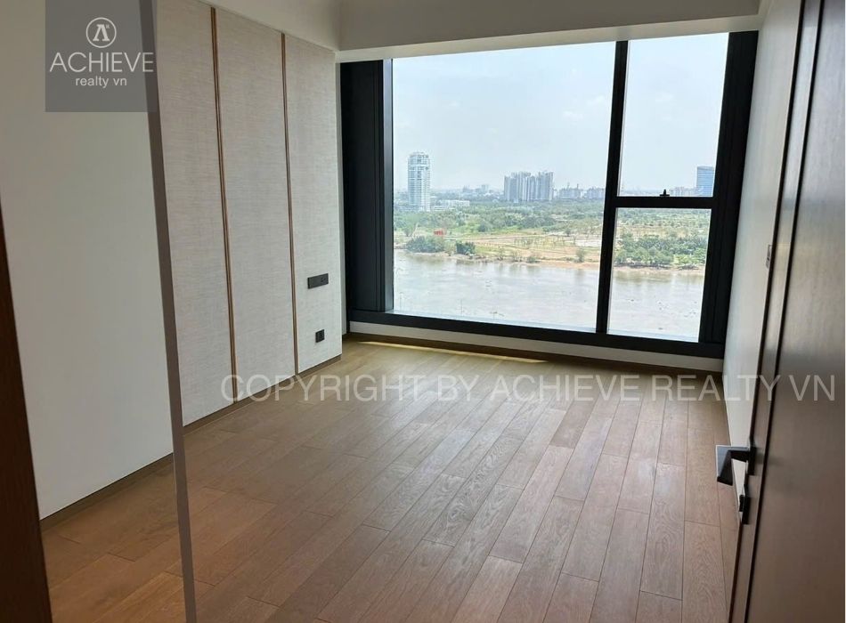 For Sale: 1 Bedroom Apartment  Grand Marina Saigon | SEA Tower | Basic Furniture | JW Marriott | Q648270
