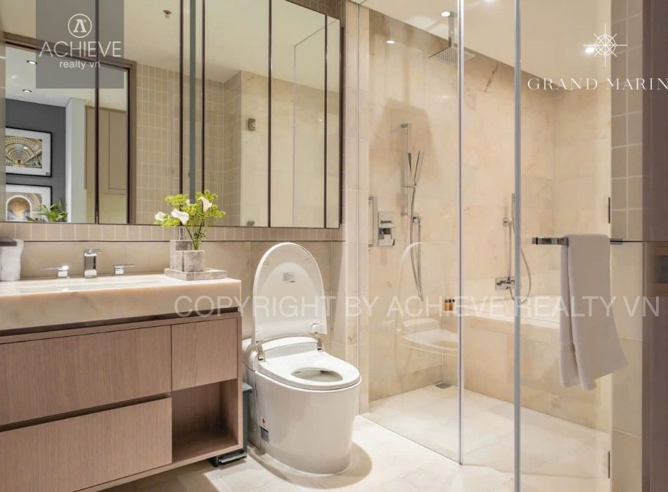 FOR SALE: 1 BEDROOM apartment Grand Marina Saigon, LAKE Building only 25 BILLION | Area: 63m2 | Marriott management | Q648248