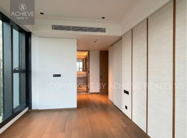 Cho thuê Căn hộ 3 Phòng Ngủ Grand Marina Saigon | SEA Tower | Nội thất cơ bản | Q648243